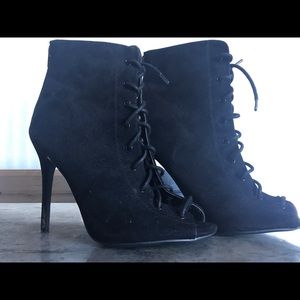 Black Lace Up Caged Peep Toe Heels!